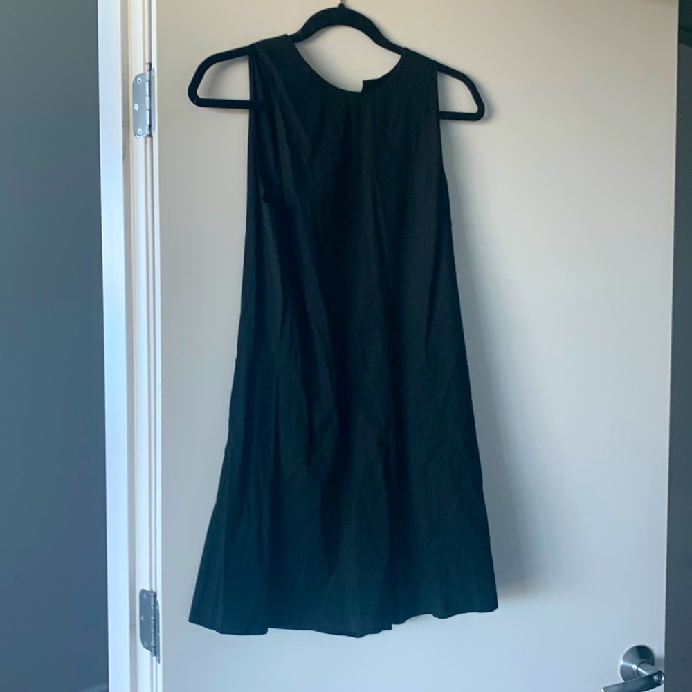 Vince lightweight romper size 6. New with tags.